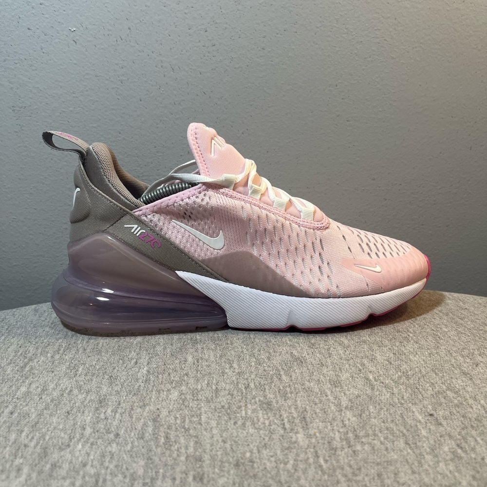 Nike Air Max 270 BG Pink Foam Summit White Size 7Y / Women's Size 8.5 IB4435-663 - Picture 2 of 11